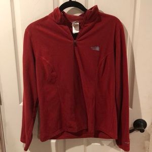 Red pullover North Face fleece XL